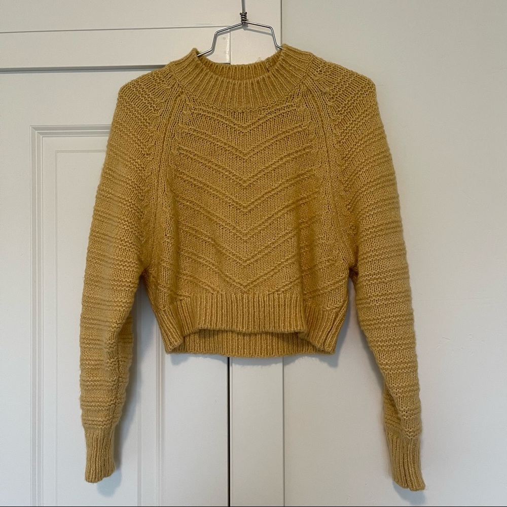 Elodie Women’s Medium Engineered Rib Sweater with Raglan Sleeve Knit Yellow